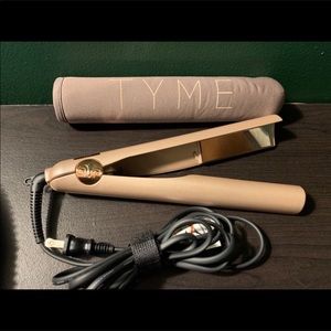 Tyme Iron Pro with heat sleeve